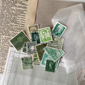 Set postzegels in groentinten